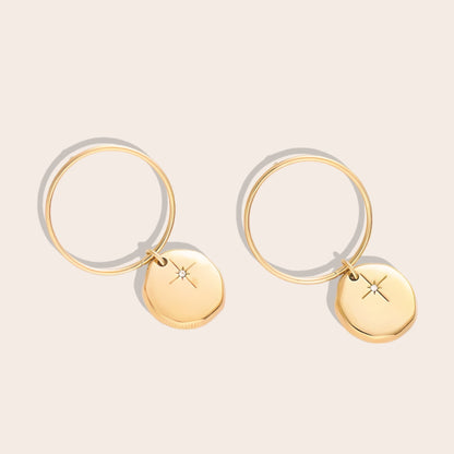 Dana Disc Earrings. Made from durable stainless steel and plated in 14K gold.