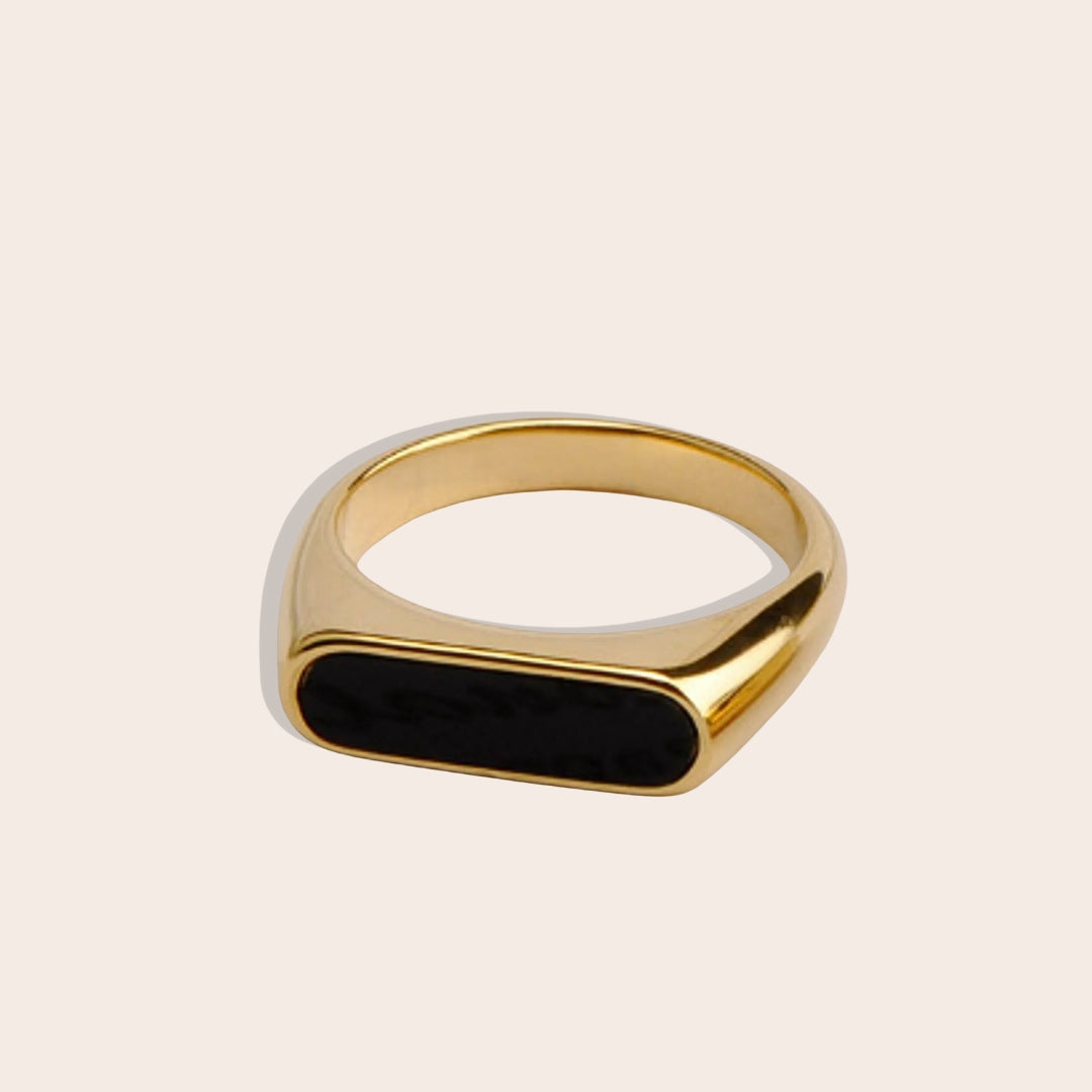 Svea Signet Ring, a sleek and stylish piece made from stainless steel.